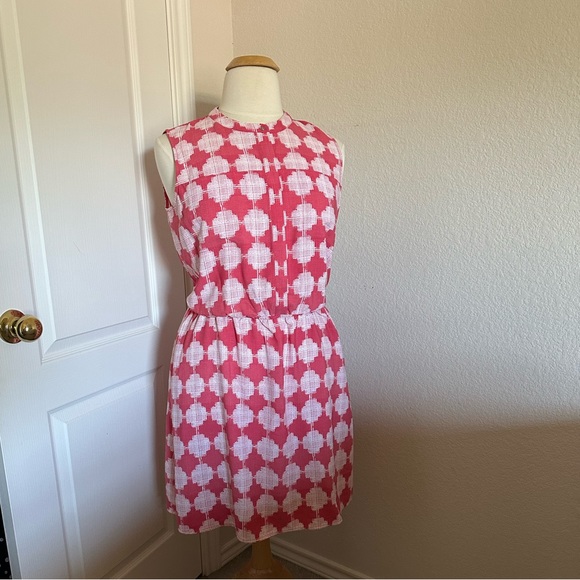 Merona Dresses & Skirts - Merona sleeveless elastic waist dress